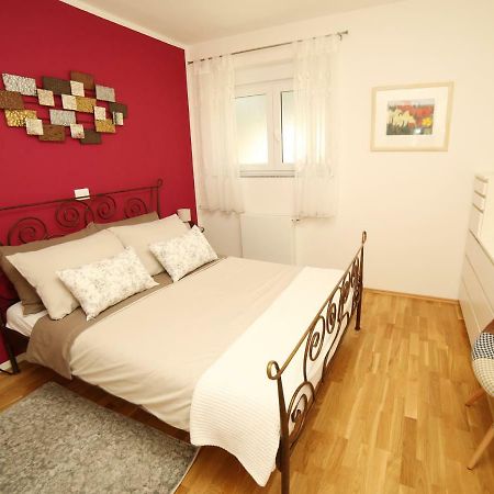 Apartman Nebo Pola Esterno foto
