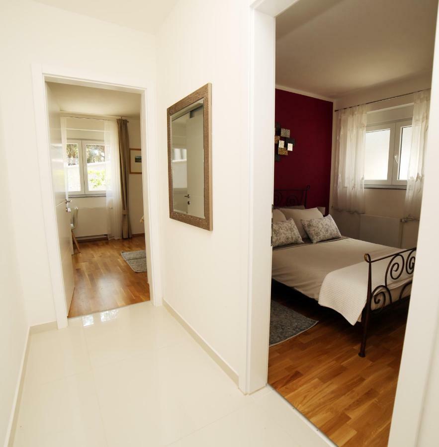 Apartman Nebo Pola Esterno foto