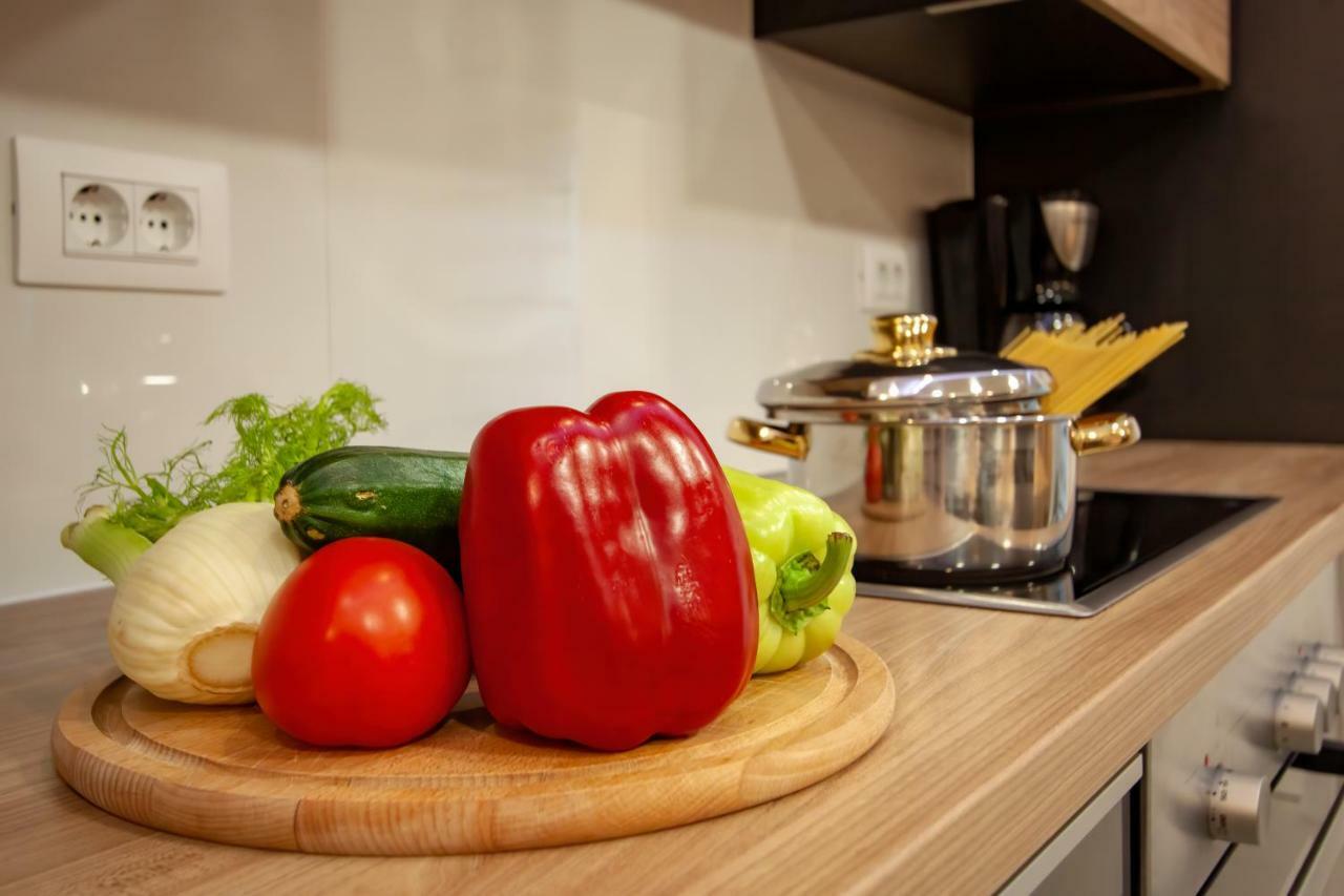 Apartman Nebo Pola Esterno foto