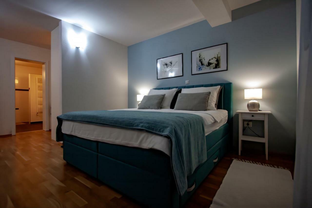 Apartman Nebo Pola Esterno foto