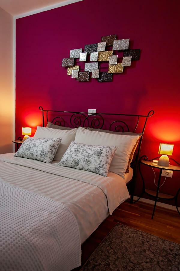 Apartman Nebo Pola Esterno foto